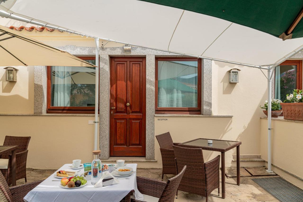 Rooms Tavolara Сан-Теодоро Екстер'єр фото
