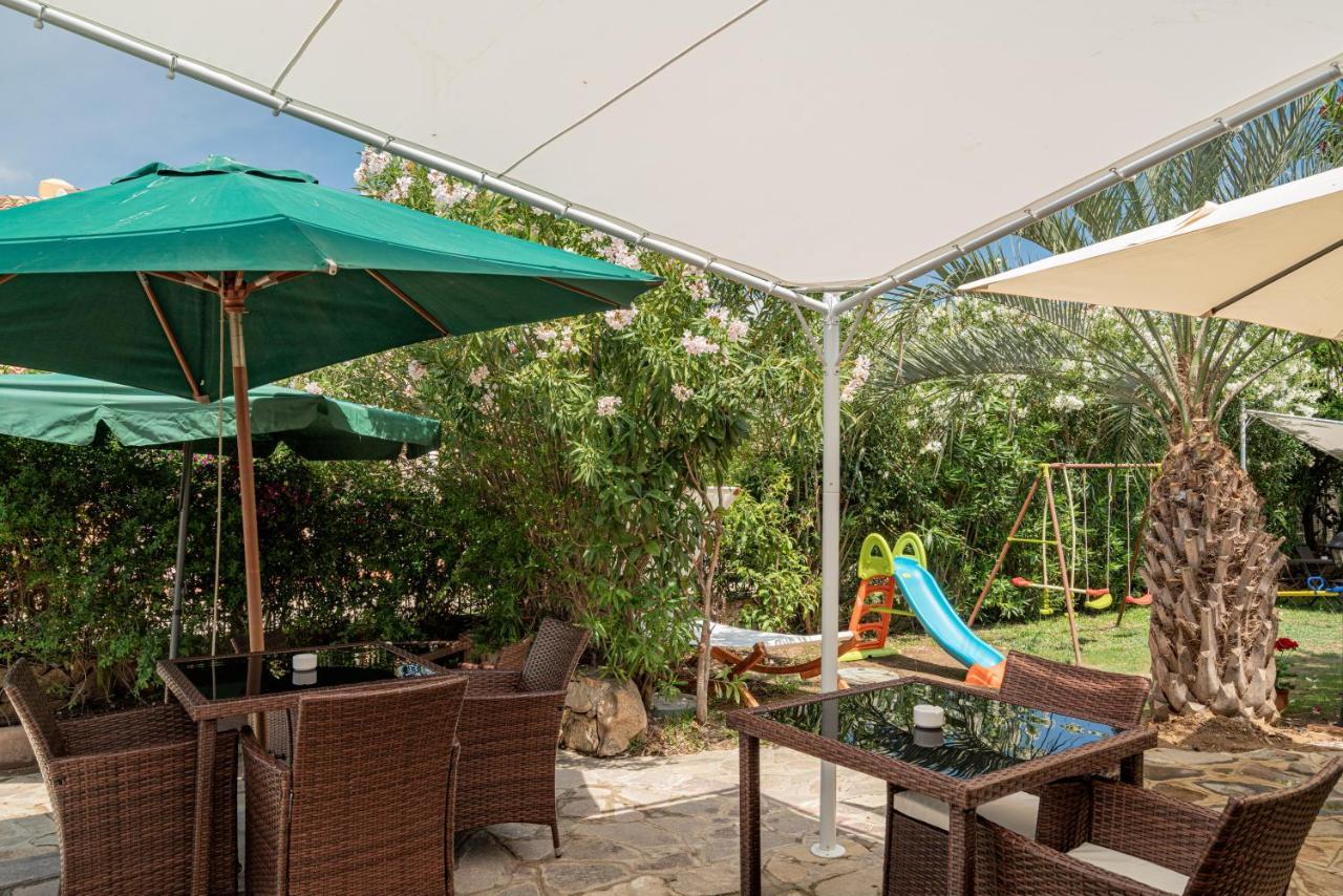 Rooms Tavolara Сан-Теодоро Екстер'єр фото